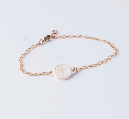 Tap to Pray- Gold/Vanilla